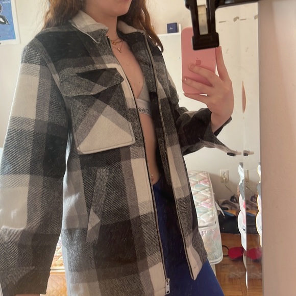 GARAGE OVERSIZED PLAID JACKET - Picture 4 of 4